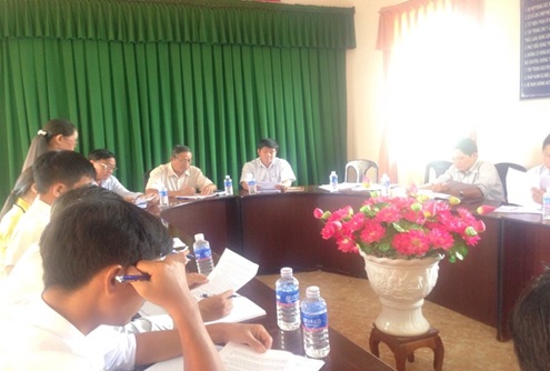 Thường trực HĐND thị trấn Hòa Thành giám sát Hội Khuyến học thị trấn