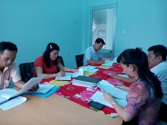 Thường trực Hội Đồng nhân dân xã Phước Thạnh giám sát thực hiện Nghị Quyết HĐND xã năm 2016