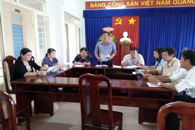 Ban kinh tế - xã hội Hội đồng nhân dân xã Phước Trạch:  Giám sát việc hỗ trợ tiền, quà tết cho các đối tượng chính sách