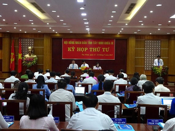 Hội đồng nhân dân tỉnh Tây Ninh: Khai mạc kỳ họp thứ tư