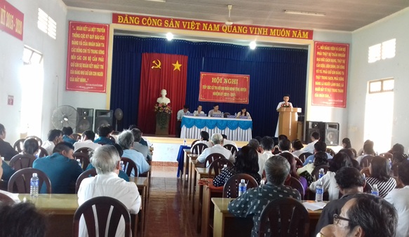 Đại biểu HĐND tỉnh, huyện tiếp xúc cử tri xã Cẩm Giang sau kỳ họp thứ 4 HĐND tỉnh, kỳ họp thứ 3 HĐND huyện nhiệm kỳ 2016-2021