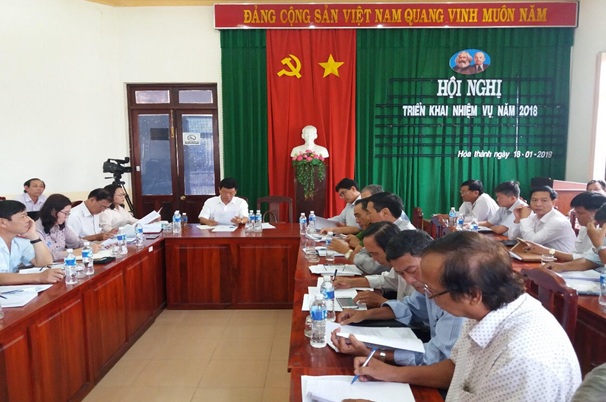 Hòa Thành: Triển khai thực hiện Nghị quyết về phát triển kinh tế - xã hội năm 2018