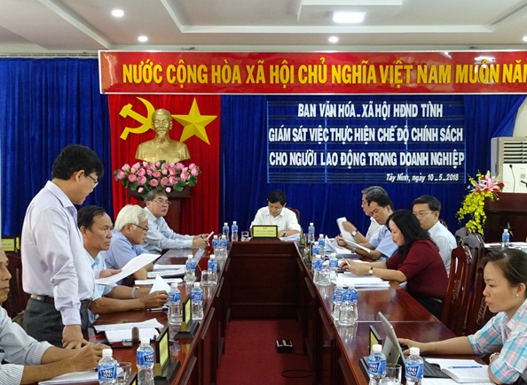 Chế độ, chính sách cho người lao động trong các doanh nghiệp trên địa bàn tỉnh: Cần đẩy mạnh công tác tuyên truyền