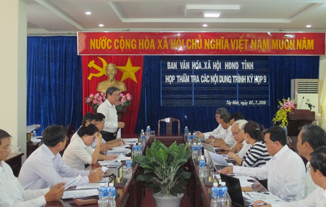 Ban Văn hoá - Xã hội HĐND tỉnh: Họp thẩm tra tình hình thực hiện nhiệm vụ trên lĩnh vực văn hoá - xã hội 6 tháng đầu năm 2018