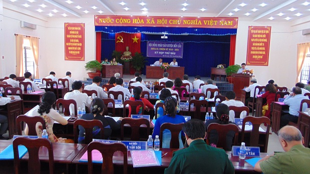 HĐND huyện Bến Cầu - Khai mạc kỳ họp thứ 6, khóa XI
