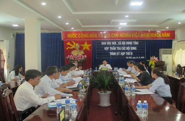 Ban Văn hoá - Xã hội HĐND tỉnh: Họp thẩm tra các nội dung trình kỳ họp thứ 10 HĐND tỉnh