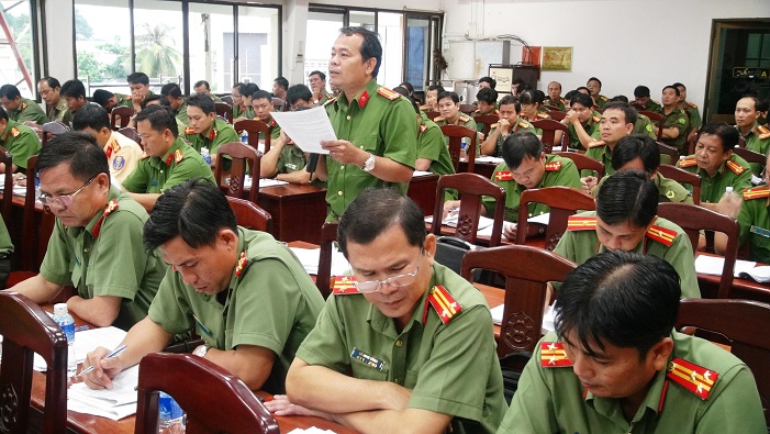 Cutringanhcongan.jpg