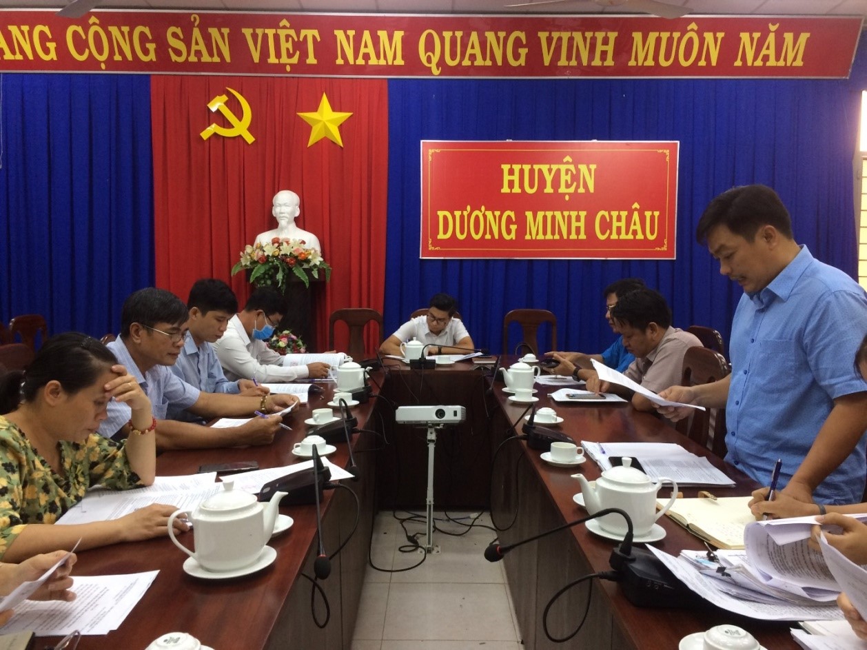 ​  Thường trực HĐND huyện Dương Minh Châu: Giám sát chuyên đề việc thực hiện Quy chế phối hợp giải quyết thủ tục hành chính đối với lĩnh vực đất đai cho người dân thuộc thẩm quyền của UBND huyện