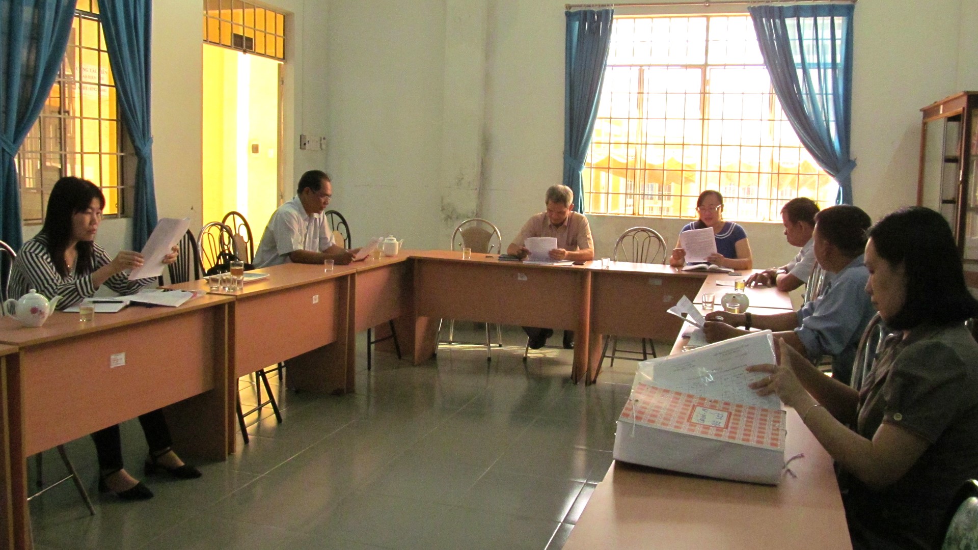 ​  Hội đồng nhân dân Thành phố: Giám sát việc thực hiện hỗ trợ người dân gặp khó khăn do dịch Covid-19