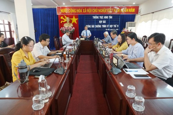 Thongbaochuongtrinhkyhopt19.png