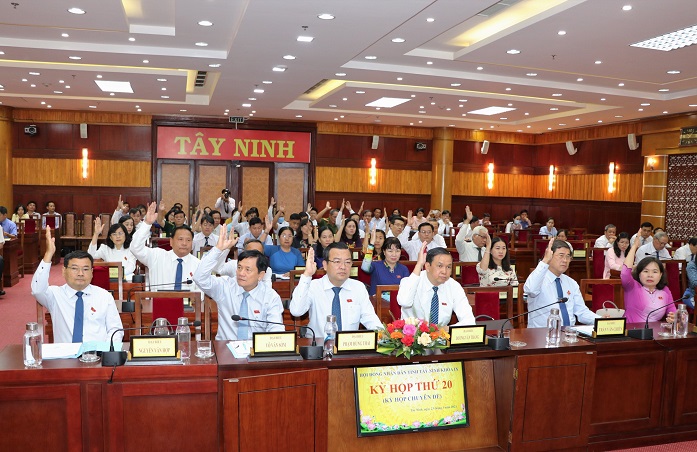 bieu quyet kh2.jpg