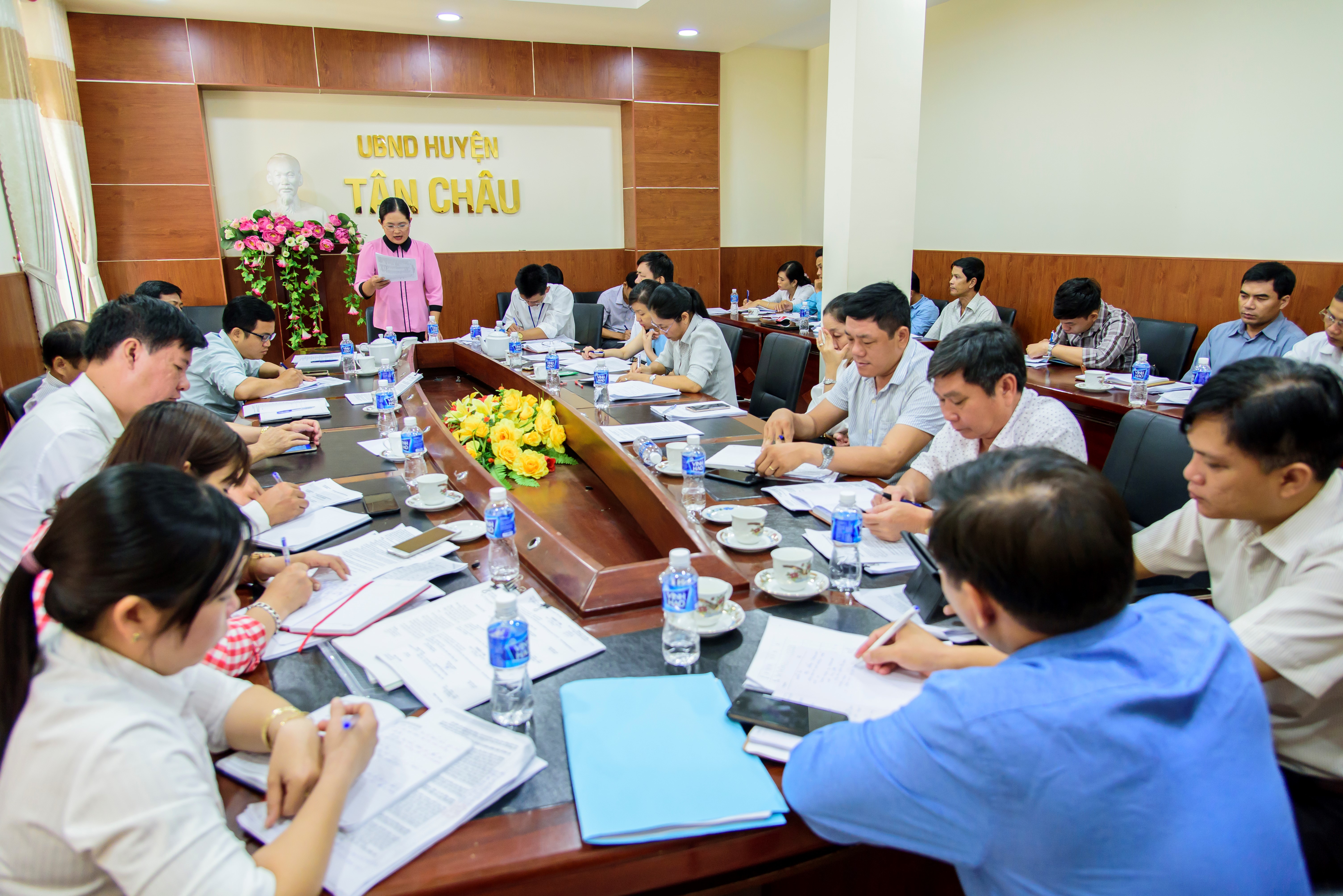 Ban Kinh tế - Xã hội HĐND huyện Tân Châu: Giám sát việc cấp phép và công tác thanh tra, kiểm tra việc thực hiện kế hoạch bảo vệ môi trường các điểm thu mua nông sản